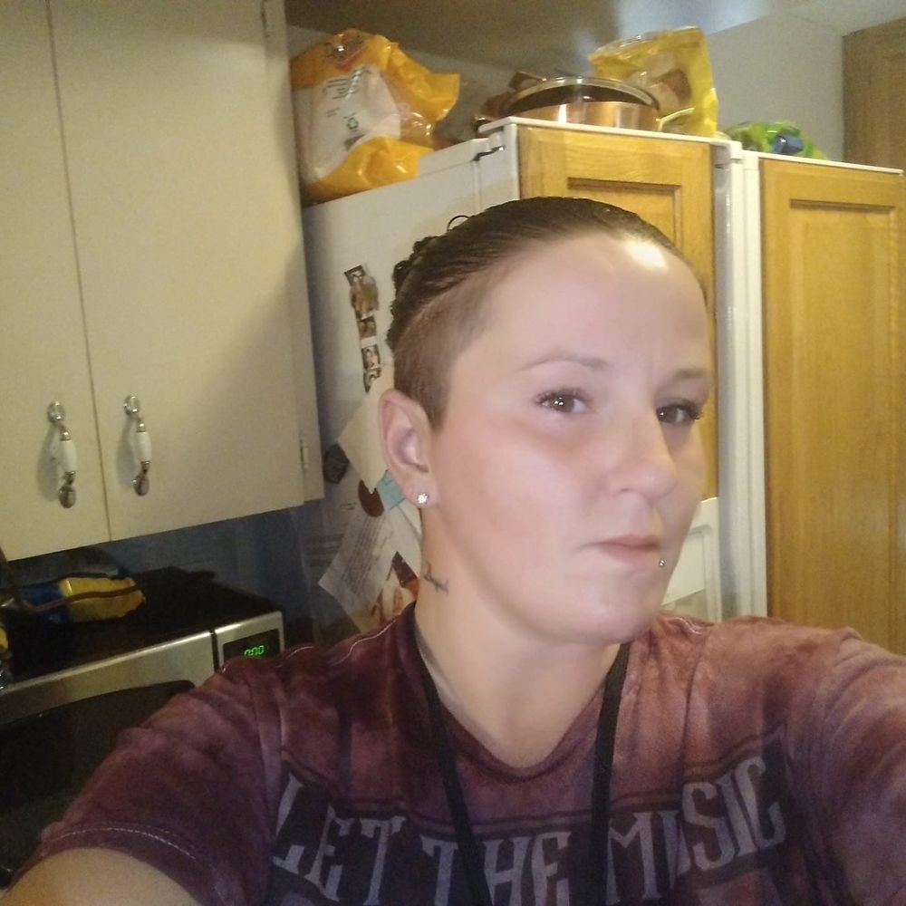 Meet your Posher, Lisa